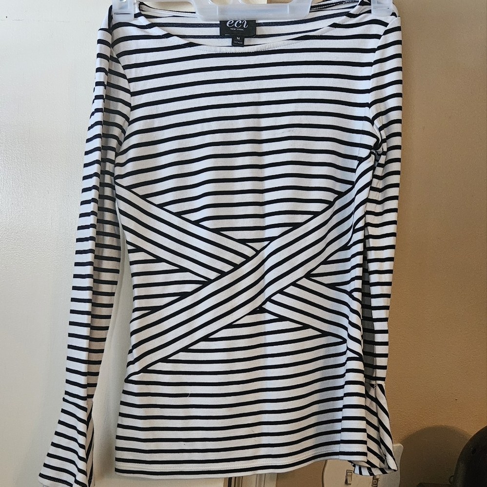 Women's Black and White Striped Top size M flared sleeves  by eci